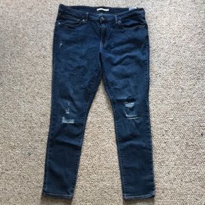 Levi 711 skinny Jeans
